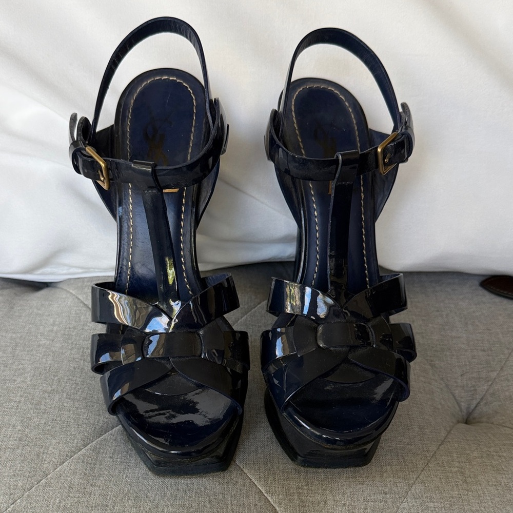 Yves Saint Laurent Navy Patent Leather Heels